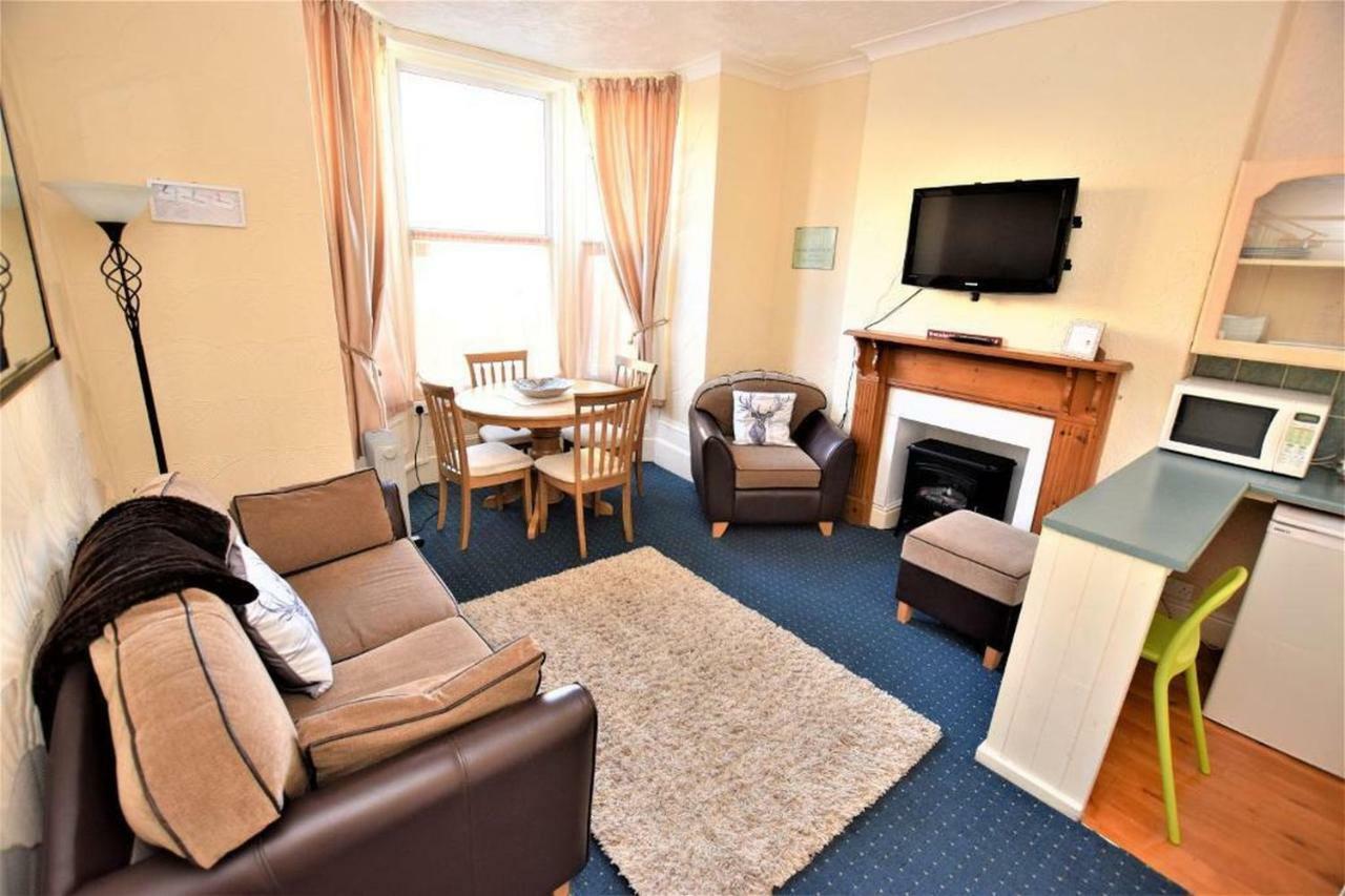 Bridle Lodge Apartments Blackpool Buitenkant foto