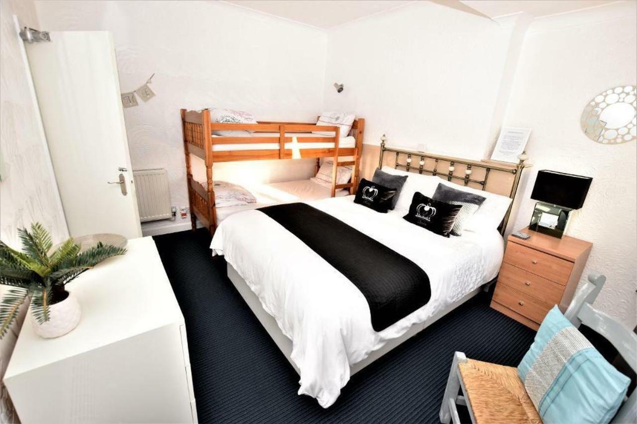 Bridle Lodge Apartments Blackpool Buitenkant foto